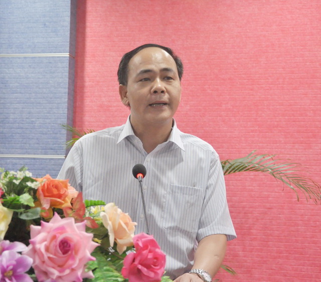 图5-自治区供销社陈立生副主任讲话