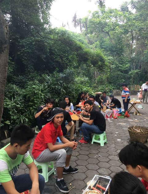 烧烤活动现场