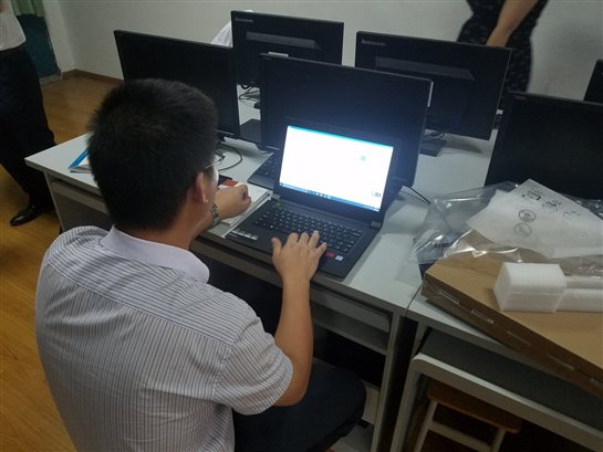C:UsersAdministratorDesktop广西商贸新闻稿笔记本电脑验收70822_151621.jpg